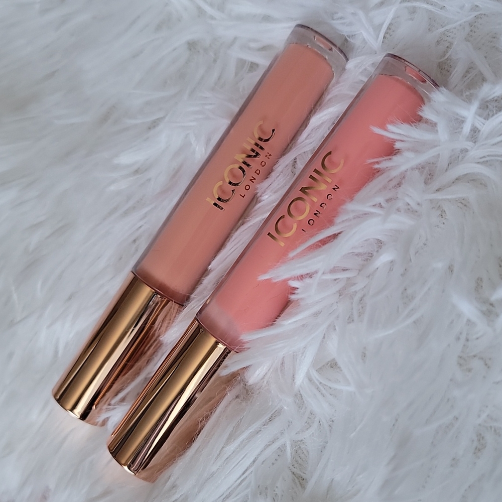 Iconic Lip Plumping Lip Gloss 💋